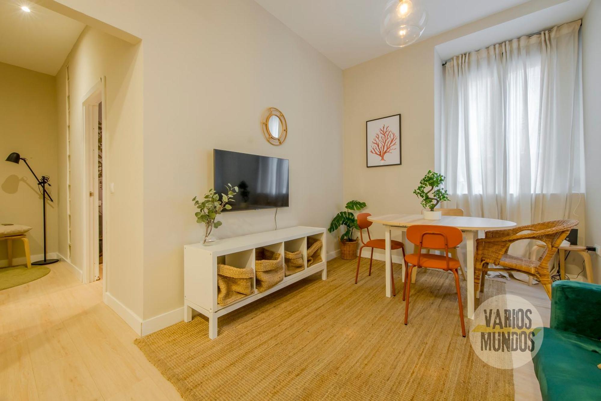 Bajo Duplex 7Pax A 5 Min De Gran Via-Malasana Madrid Buitenkant foto